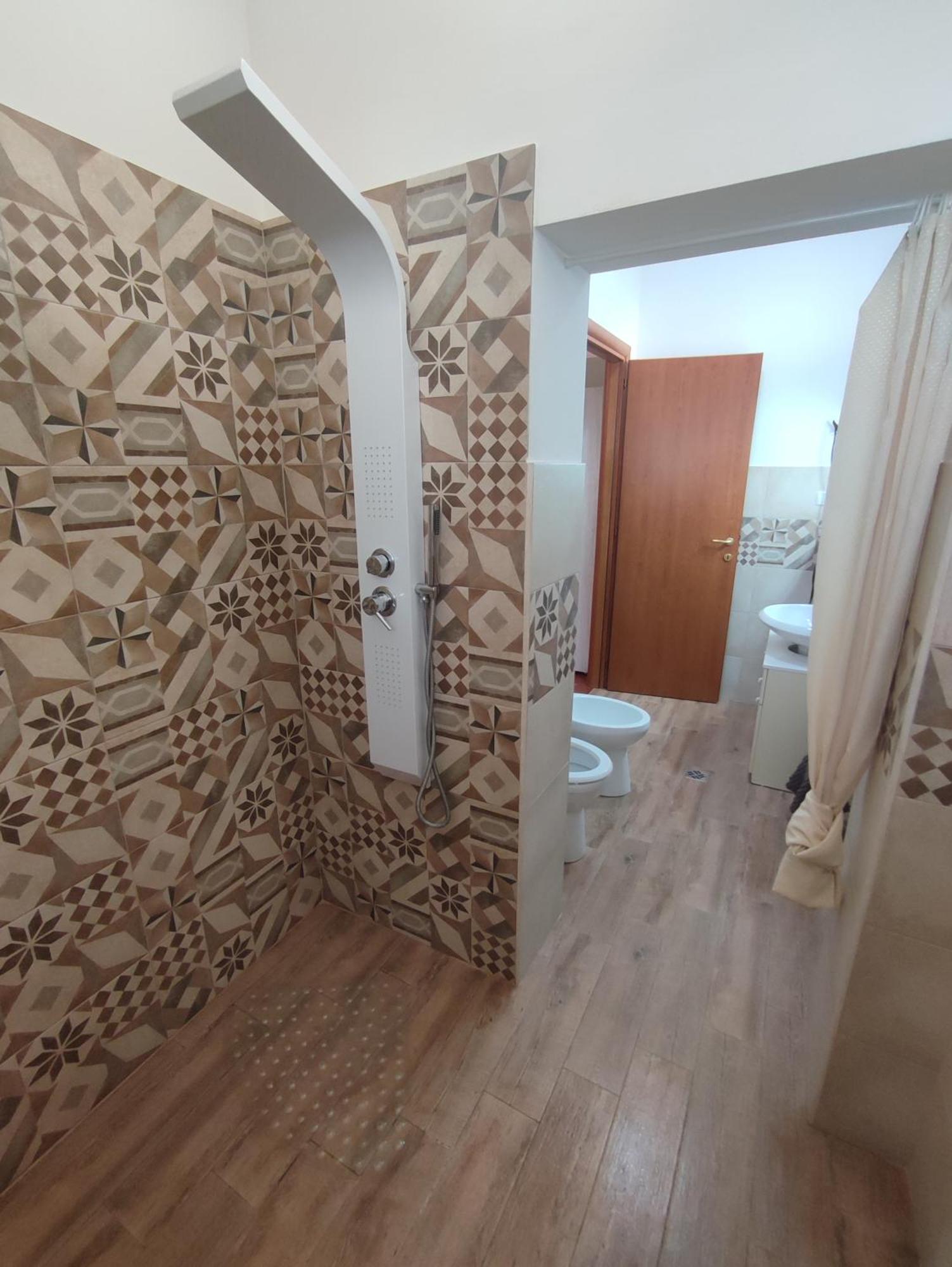 פסקיצ'י B&B Villa Nicoletta מראה חיצוני תמונה