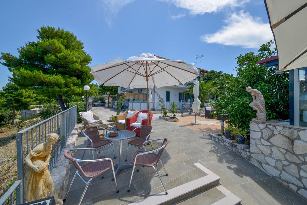 פסקיצ'י B&B Villa Nicoletta מראה חיצוני תמונה